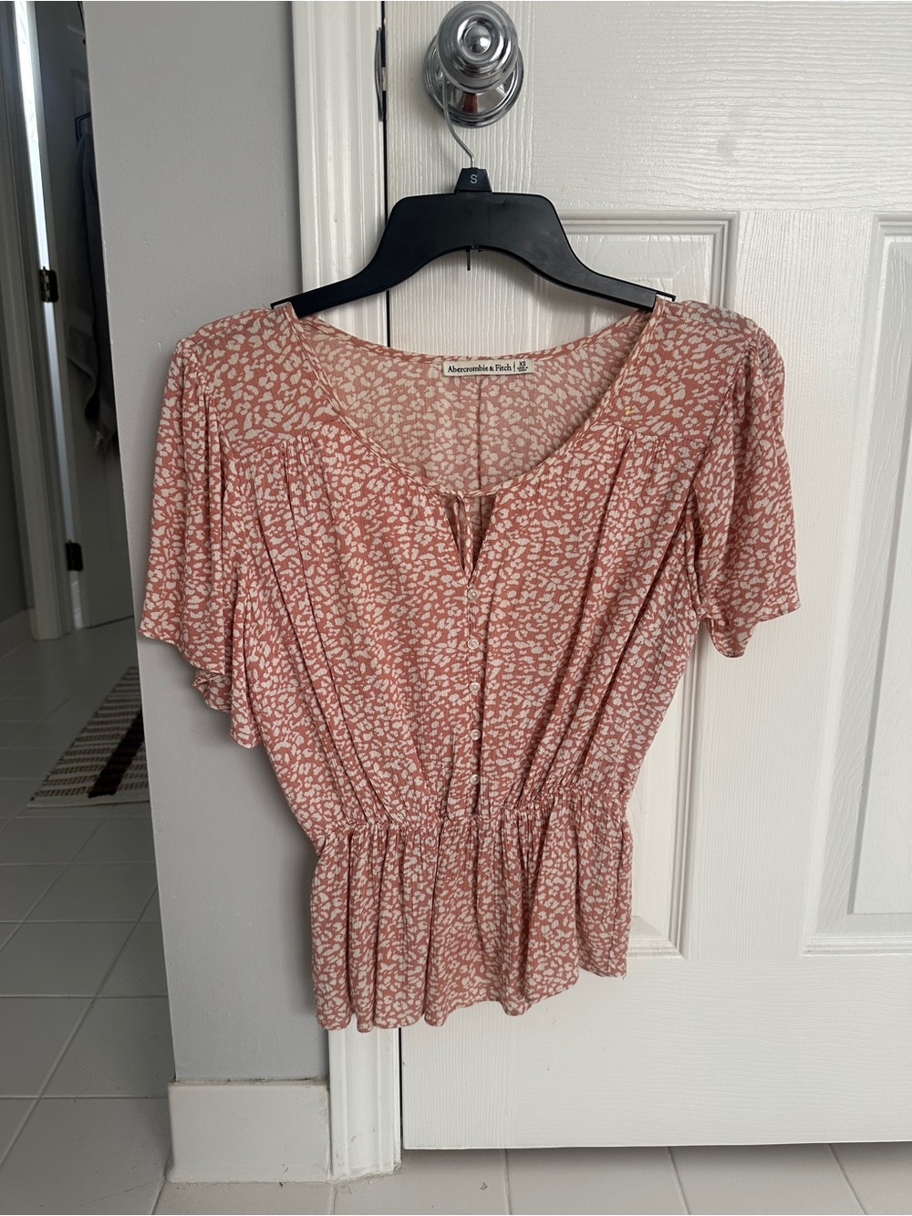 Abercrombie & Fitch Top